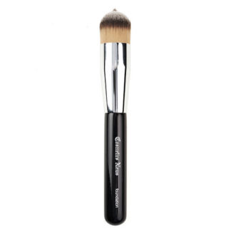 COSMETICS NEWS Кисть для нанесения тональной основы Tip&Blend Brush for Fou