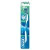 ORAL-B Зубная щетка 3D White Свежесть 40 средняя